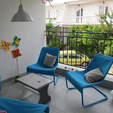 Sunny Star Apartment *